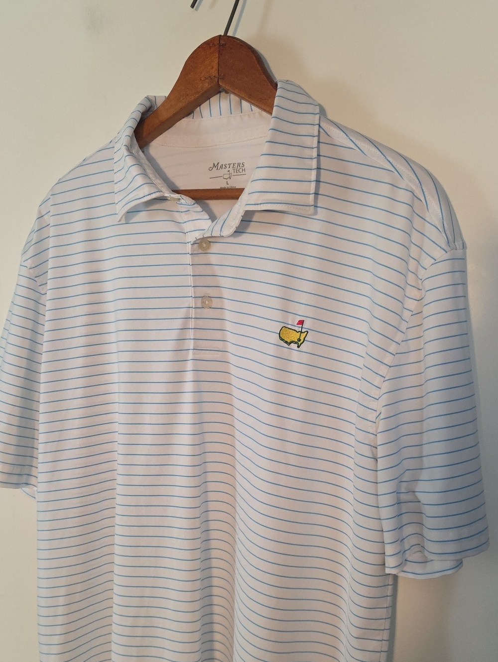 Masters Men's Large White & Light Blue Striped Polo Shirt W Logo Perfect Cond.